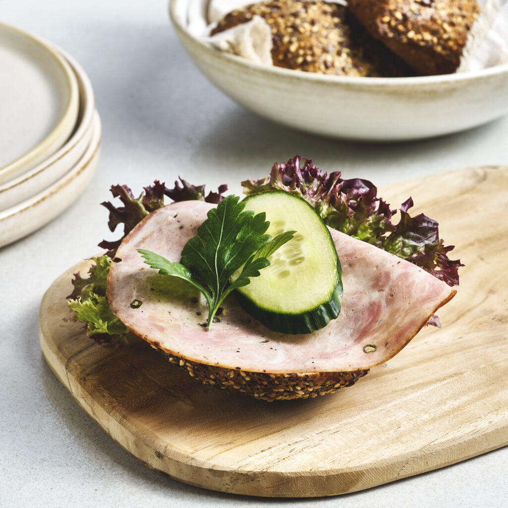 kreativcatering pasmurt rundstykke skinke 0036